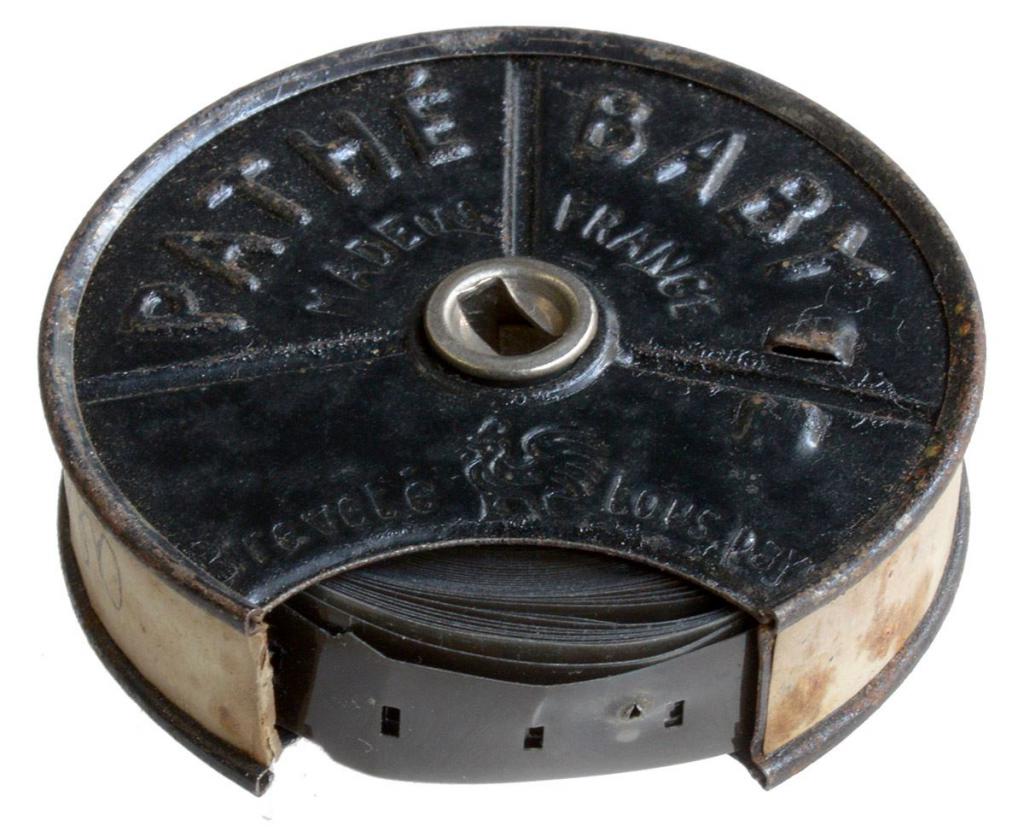 Wir digitalisieren (überspielen) Schmalfilme im Format 9,5 mm in perfekter Qualität.