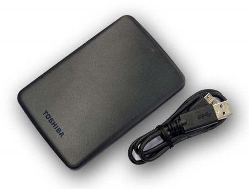 Wir speichern (sichern) ihre Daten auf eine externe Festplatte